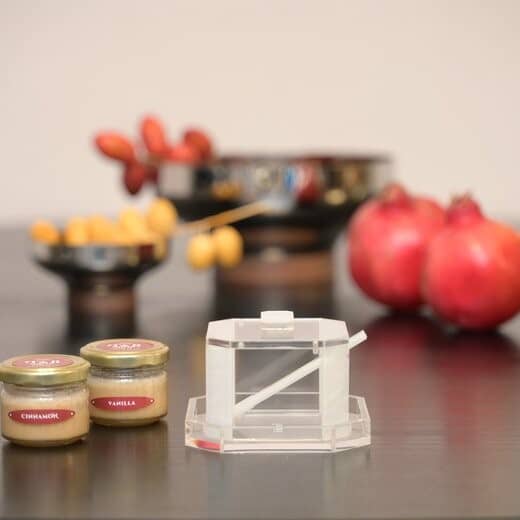 RH & Succos Gift Package | White Pearl Honey Dish & 2 Flavored Honey’s