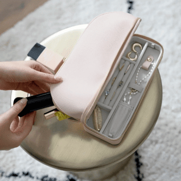 Cosmetic and Jewelry Bag, Blush – תמונה 10