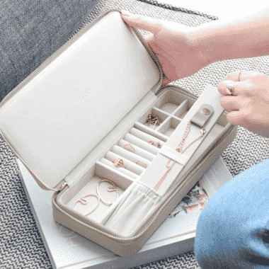 Large Travel Jewelry Box, Taupe – תמונה 5