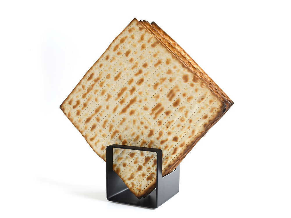 Cube Matza Holder - Image 3